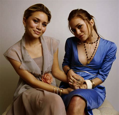 Olsen Twins Versus Jessica Simpson 22mooncom