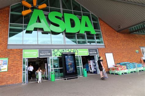 Asda Spark Supermarket Price War By Slashing Prices On 1000 Everyday