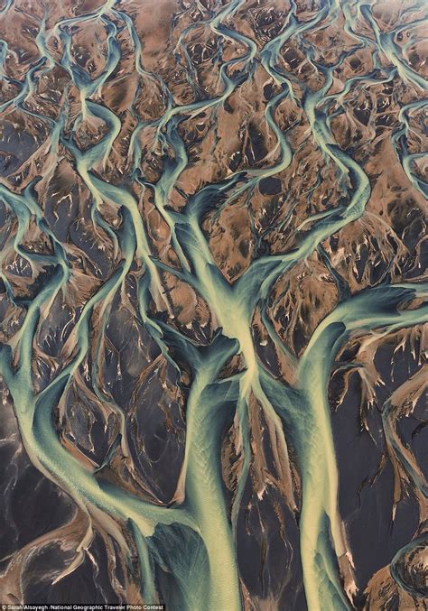 This Atmospheric Shot Shows The Streaks Of The River Of Thjorsa A