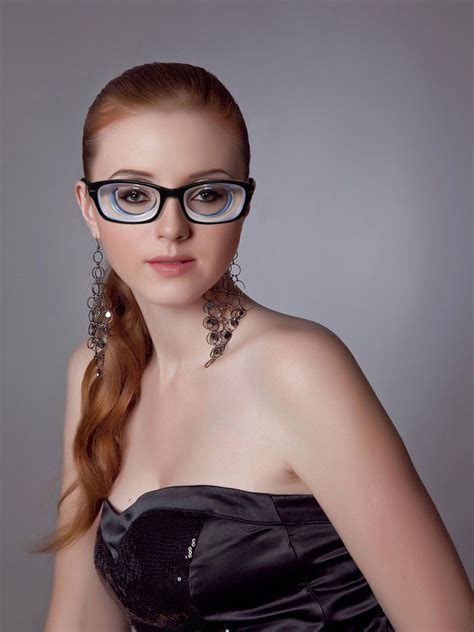N251 By Avtaar222 On Deviantart In 2021 Girls With Glasses Geek Glasses Glasses Fashion