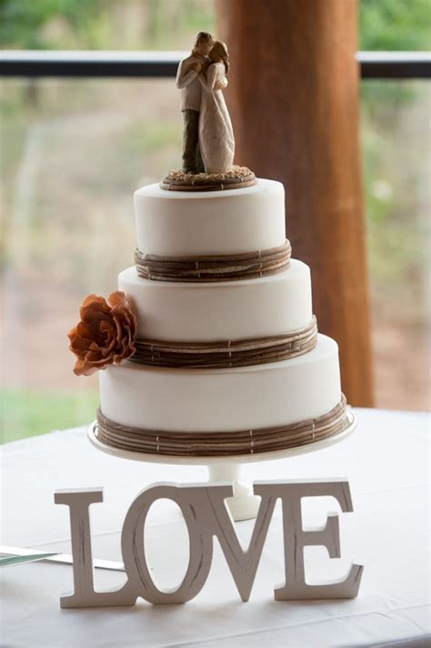 Rustic Wedding Cakes Willow Tree And Tree Cakes On Pinterest