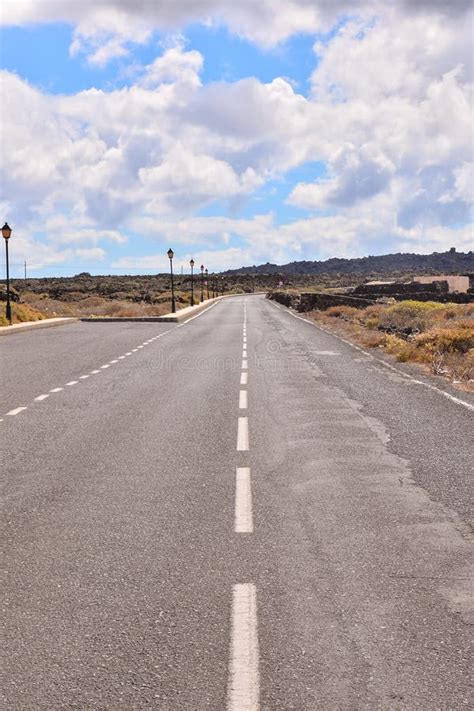 Long Lonely Road Stock Image Image Of Horizon Road 127959233