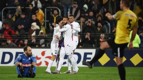 Hasil Piala Prancis Pays de Cassel vs PSG: Mbappe Borong 5 Gol, Les ...