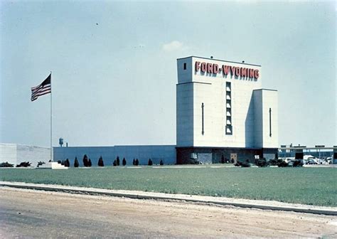 So somebody got this brilliant idea to start showing. Ford Drive-In in Dearborn, MI - Cinema Treasures