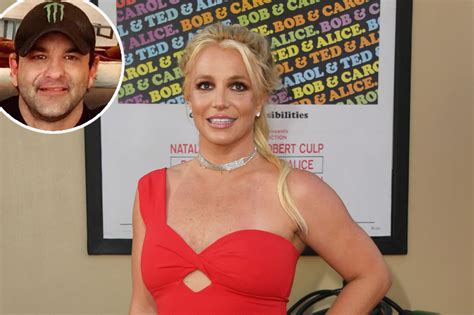Britney Spears Says Brother Bryan Was Never Invited To Wedding