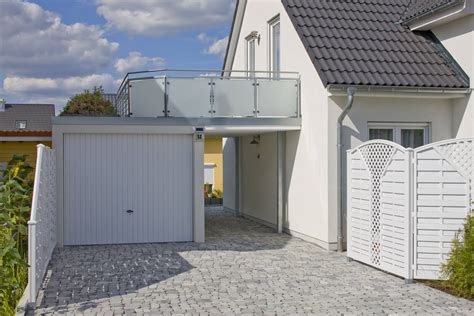 Wir haben im umkreis von cham 5 anbieter für den bau von garagen und fertiggaragen gefunden. Einzelgarage als Beton-Fertiggarage
