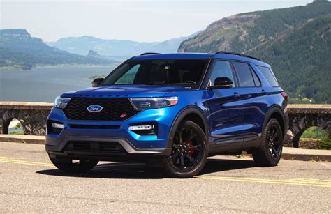 The #1 ford explorer enthusiast resource since 1996. 2020 Ford Explorer ST: Live Photo Gallery