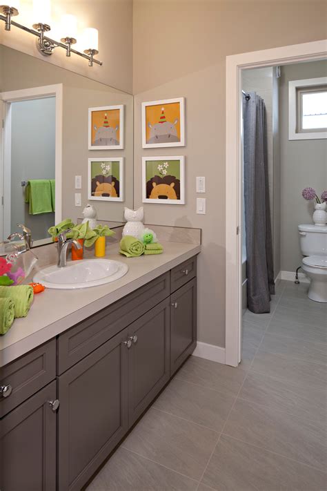 Here are a few delightful kids' bathroom inspirations that will help in giving you a great idea, a moment of inspiration and hopefully a clearer idea on what will work in your own home. Denver New Homes, Towns and Condos - New home builders ...