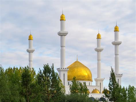 Nur Astana Mosque In Nur Sultan Kazakhstan Buy This Photo Flickr