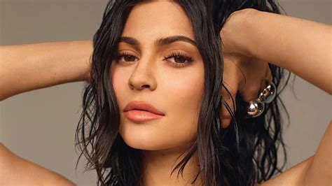 Kylie Jenner Glamour Uk Photoshoot 4k