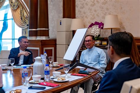 PM Anwar Says Talked To Elon Musk For Faster Internet In Malaysia With