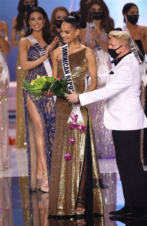 Jun 13, 2021 · maria avoided weighing herself so she could focus on how she felt rather than obsessing over a number on the scales. Miss Universe 2021: Mexico's Andrea Meza wins pageant as ...