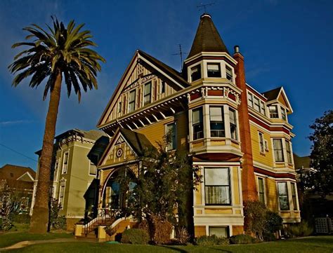 In Alameda Ca Victorian Homes Victorian Exterior Gorgeous Houses