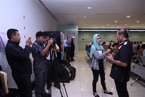 Maybe you would like to learn more about one of these? Jabatan Imigresen Malaysia WPKL Cawangan UTC Sentul ...