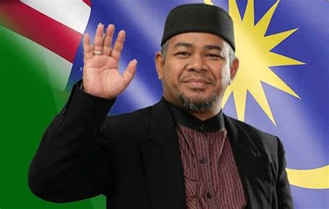 Suruhanjaya pilihan raya malaysia telah membahagikan kuala terengganu kepada dua buah kawasan parlimen: Ahli Parlimen Kuala Nerus: Tangguh Turun Harga Petrol ...