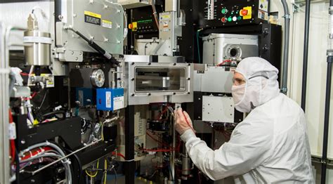 Electronic-Photonic Integration Facility | MIT Lincoln Laboratory