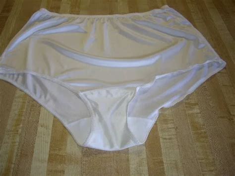 Vintage Lingerie Vanity Fair Full Cut Panties Size Color White Nylon Picclick