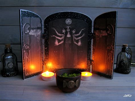 Hecate Altar Triptychpagan Wiccan Altar Standgoddess Of Etsy