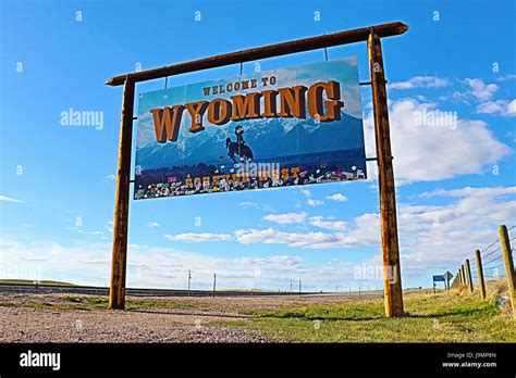 Welcome To Wyoming Sign Hi Res Stock Photography And Images Alamy