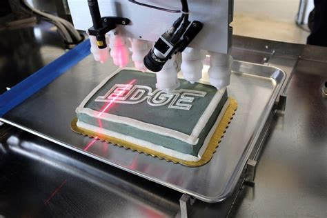 3d Food Printing Startup Beehex Debuts A Cake Decorating Robot