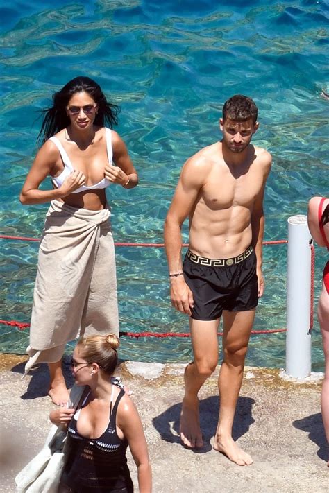 After dimitrov won the atp tour finals in 2017, he thanked his girlfriend, nicole, during the as it was previously reported, scherzinger fought off rumors in march that she cheated with big sean. Nicole Scherzinger and Her Boyfriend Grigor Dimitrov on ...
