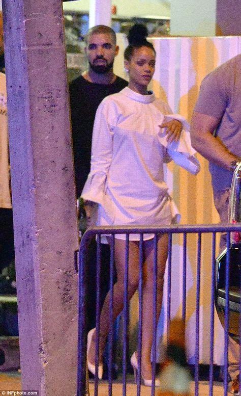 Rihanna Holds Hands With Drake As They Leave Miami Club Rihanna And Drake Rihanna Rihanna Riri