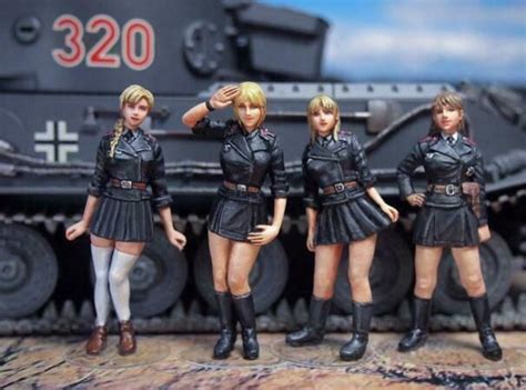 Pin On 1 35 Resin Kits German Sexy Girl Female Tank Crew 4pcs No Tank Unpainted