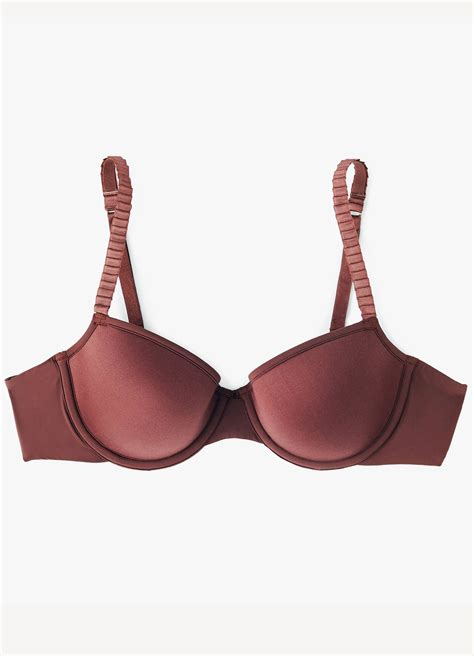 6 Tips For Bra Shopping When You Have Big Boobs Glamour