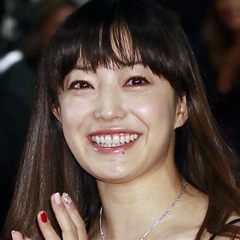 野口美穂 miho noguchi | bilingualmc.jp начал(а) читать. 【菅野美穂】菅野美穂は新ドラマにも全力投球 "スーパー主婦 ...