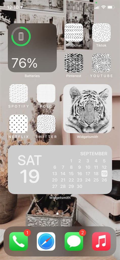 White aesthetic ios 14 layout in 2020 | Iphone ... As usual, one of the things that excite people most about a new ios release is the inclusion of new wallpapers.