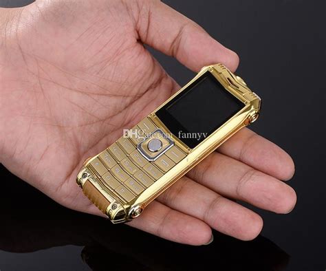 Best 2018 New Arrival Gold Luxury Mobile Phone Mini Cell