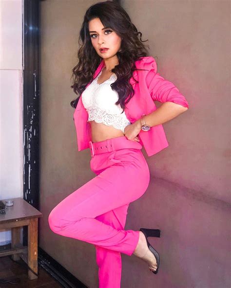 Avneet Kaur Increases The Heat With Her Latest Pictures Th Daftsex Hd