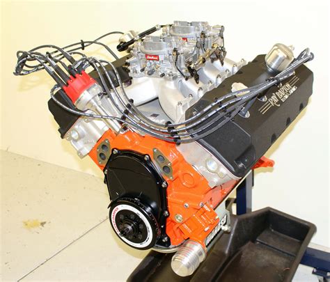 This Street Hemi Crate Motor Cranks Out 825 Hp On Pump Gas Hot Rod