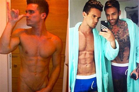 Geordie Shores Gaz Beadle Teases His Manhood With Aaron Chalmers Daily Star