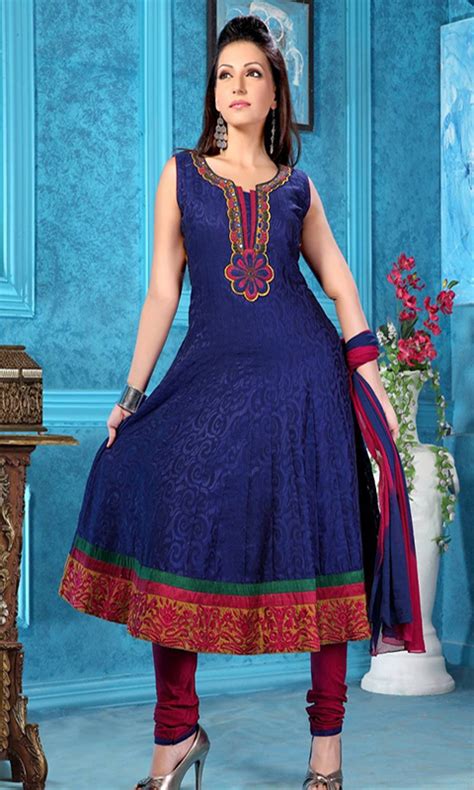 Näytä lisää sivusta indian girls facebookissa. Umbrella Dress Designs For Indian Girls Vol 2: Amazon.ca ...