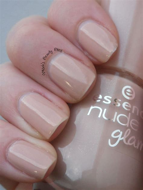 Misch S Beauty Blog Notd February St Essence Nude Glam Cookies Cream