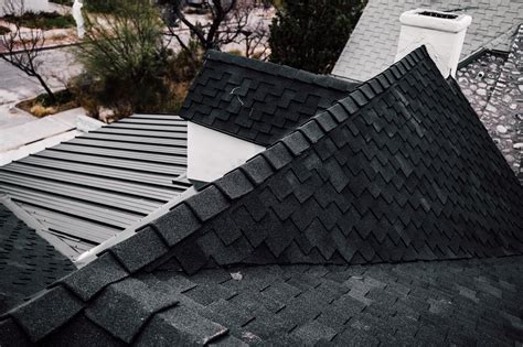 The brand is often compared with gaf, tamko and atlas. Owens Corning Berkshire Canterbury Black and Metal Roof ...