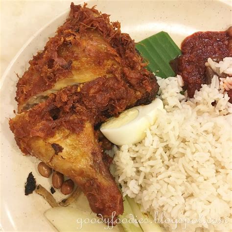 Ayam goreng did not score for its appearance, but the taste spoke for itself. GoodyFoodies: Village Park Restaurant - Famous Nasi Lemak ...