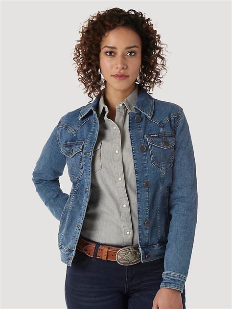 Womens Long Sleeve Classic Fit Denim Jacket Mothers Day Ts Wrangler®