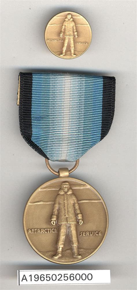 Case Antarctic Service Medal National Air And Space Museum