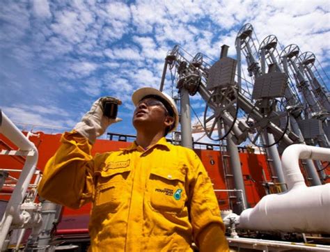 Interestingly, the gas supply industry in malaysia is dominated by just two companies; Casa Armada Sdn. Bhd. (CASB)