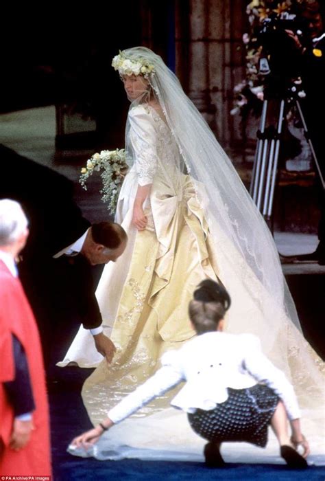 The duchess separated from prince andrew in 1992 after six years of marriage. A look back at the day Prince Andrew married flame-haired Fergie | Royal wedding gowns, Royal ...