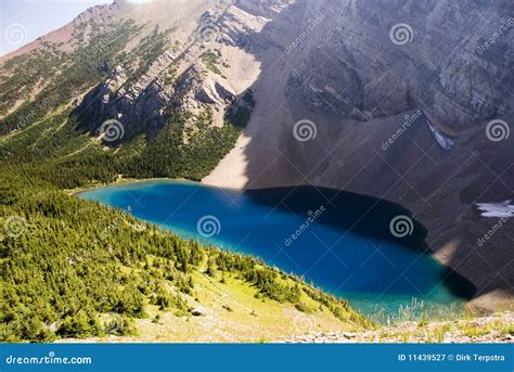 Blue Mountain Lake Stock Image Image Of Lakes Mountains 11439527