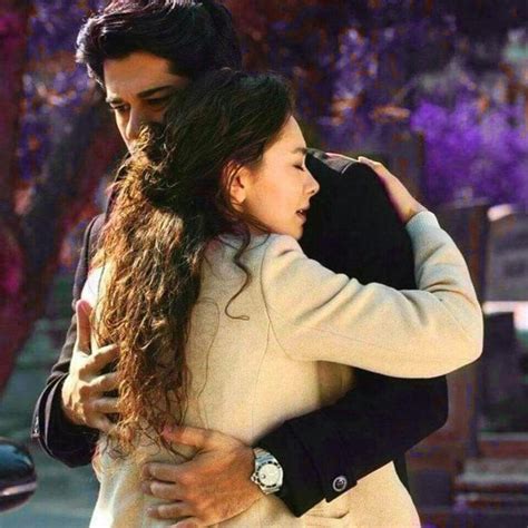 Pin By نازیہ صدیقی‎ On Couples Hugs Turkish Actors Actresses Poses