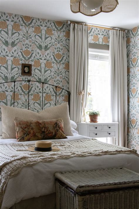 English Cottage Bedroom Reveal Seeking Lavender Lane