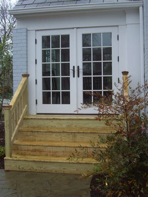 How To Build Steps From A Patio Door
