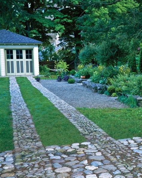 Small Backyard Small Garden Ideas Without Grassroots / This Is The Best