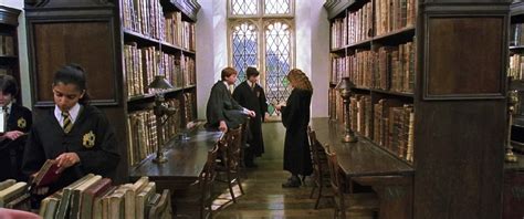 Hogwarts Library Harry Potter Wiki Fandom Hogwarts Library