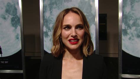 Lucy In The Sky Los Angeles Premiere Itw Natalie Portman Official Video YouTube