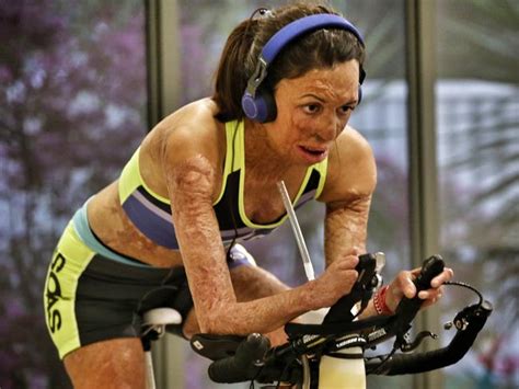 Ironman World Championship Marathon Burns Survivor Turia Pitt Takes On The World Herald Sun